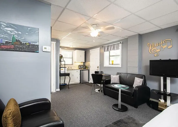 Music Valley Studio - No Fees - Opryland Area