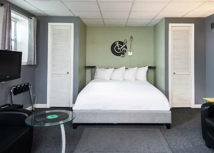 Music Valley Studio - No Fees - Opryland Area
